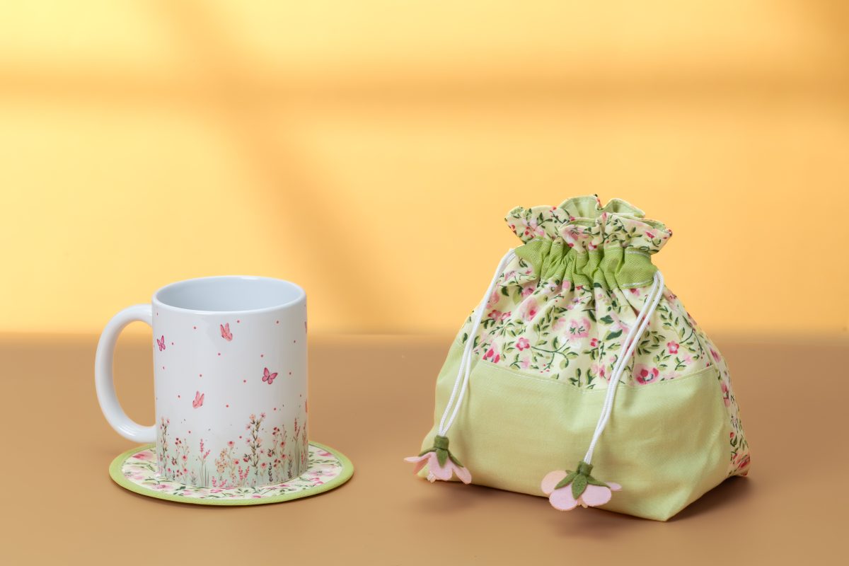 Mug & Bag Set - Green - Image 1